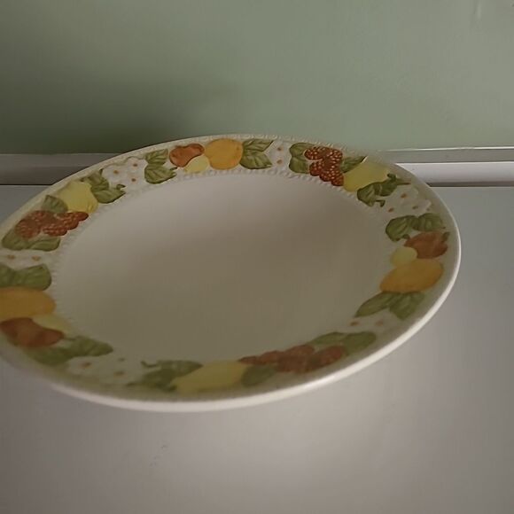 Metlox Serving Bowl - Picture 7 of 7